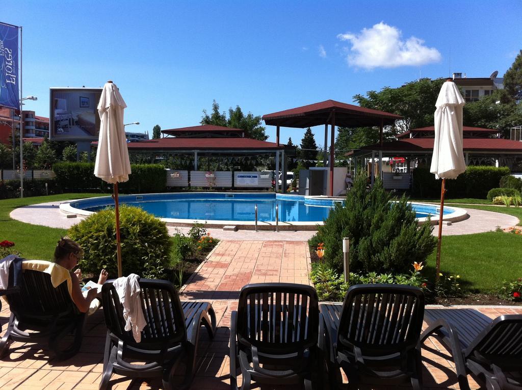 Flores Park Sunny Beach Cameră foto