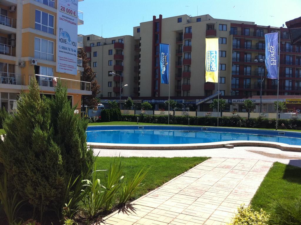 Flores Park Sunny Beach Exterior foto