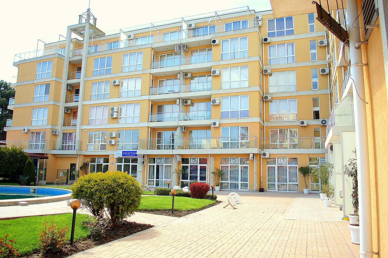 Flores Park Sunny Beach Exterior foto
